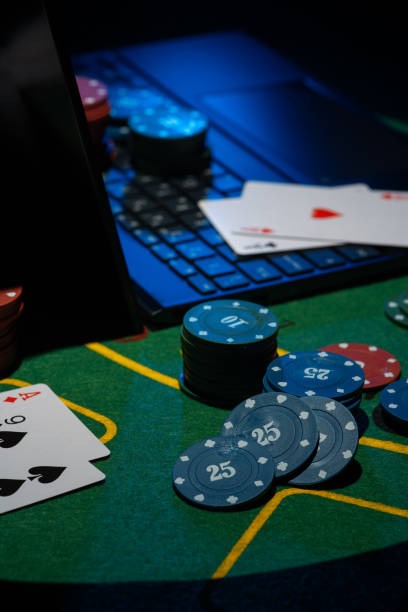 Live dealer studio with Aztec-themed table layout and multiple camera feeds